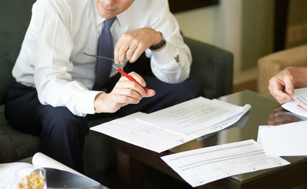 Захист прав землевласників та орендарів у судових та досудових спорах