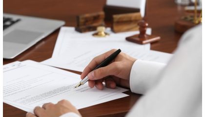Захист прав на землю та майно у аграрному секторі